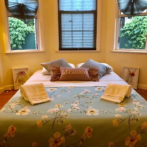 “beautiful Space” 10 Mtos Airport Jfk The Apartamento