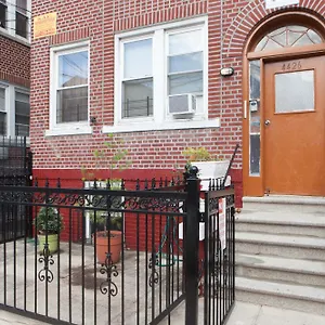 Apartment Studio, One And Two Bedroom - Bronx, New York