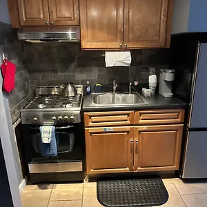 Apartment Morris Park Area, New York